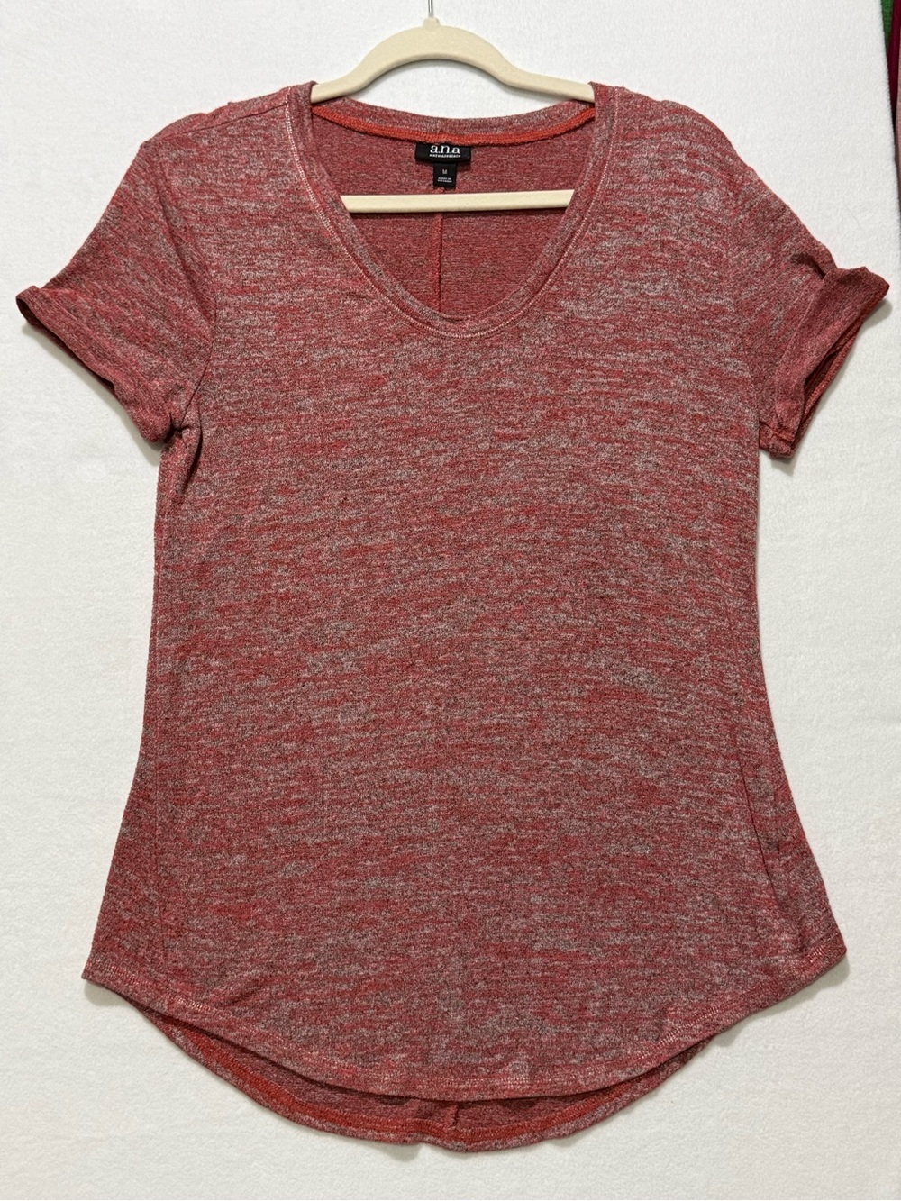 a.n.a Heathered Red Scoop Neck Short Sleeve Tee
